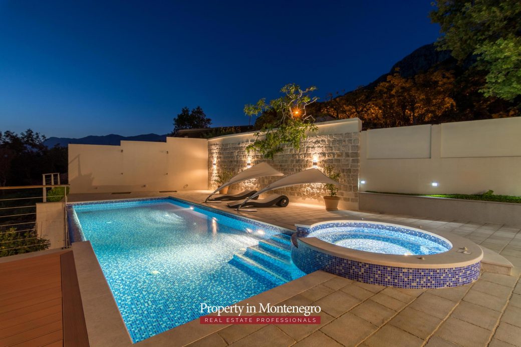 luxury-villa-for-sale-in-Budva-Montenegro (9)