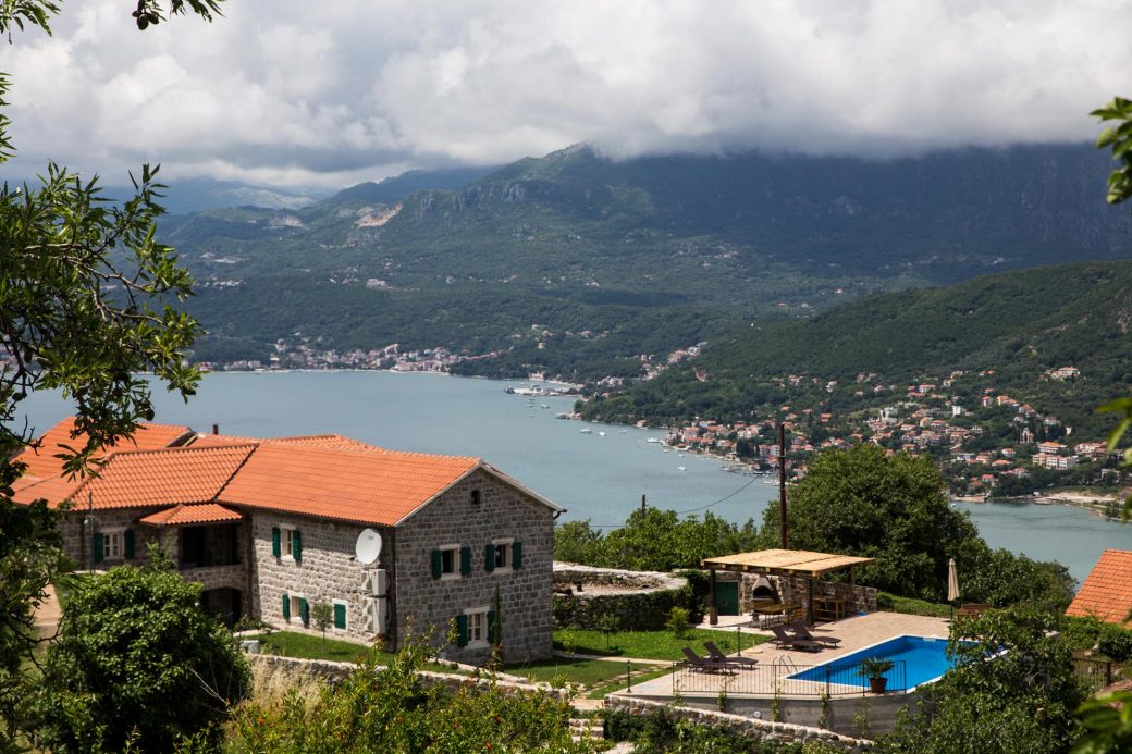 luxury-villa-for-sale-in-boka-bay-montenegro (14)