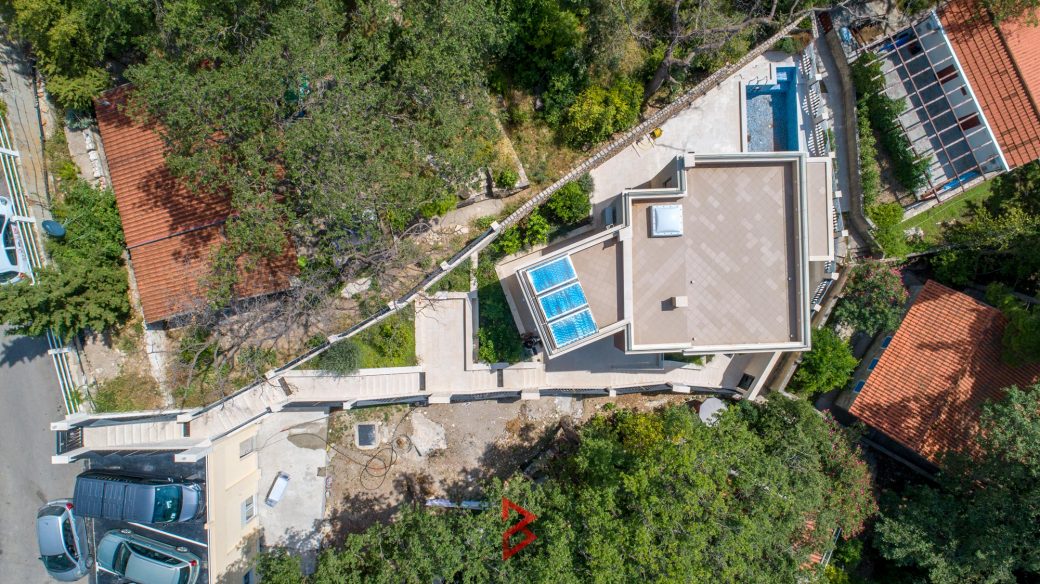 Villa for sale in Budva