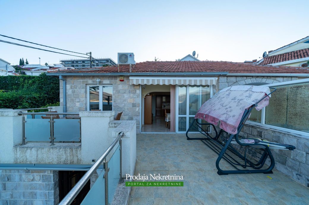 House for sale in Krasici