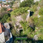 Land and house for sale in Perast