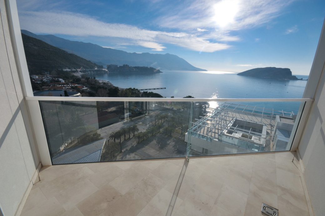 3 bed apartment for sale in Budva