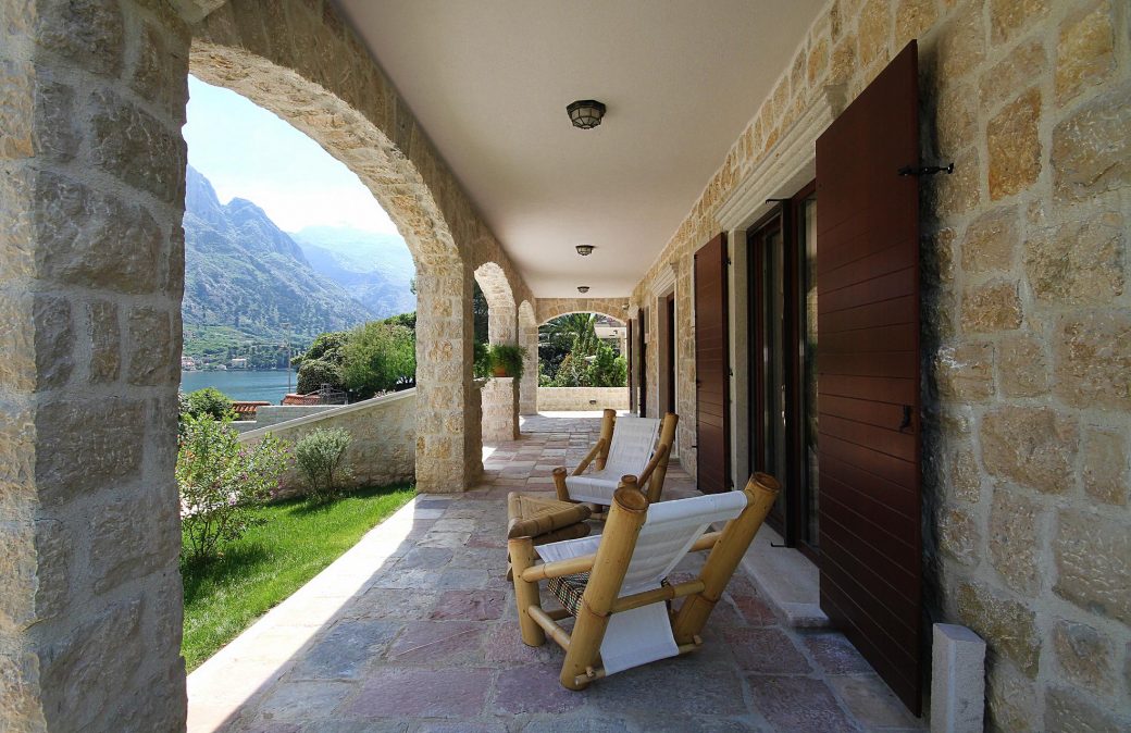 First line villa for sale in Montenegro