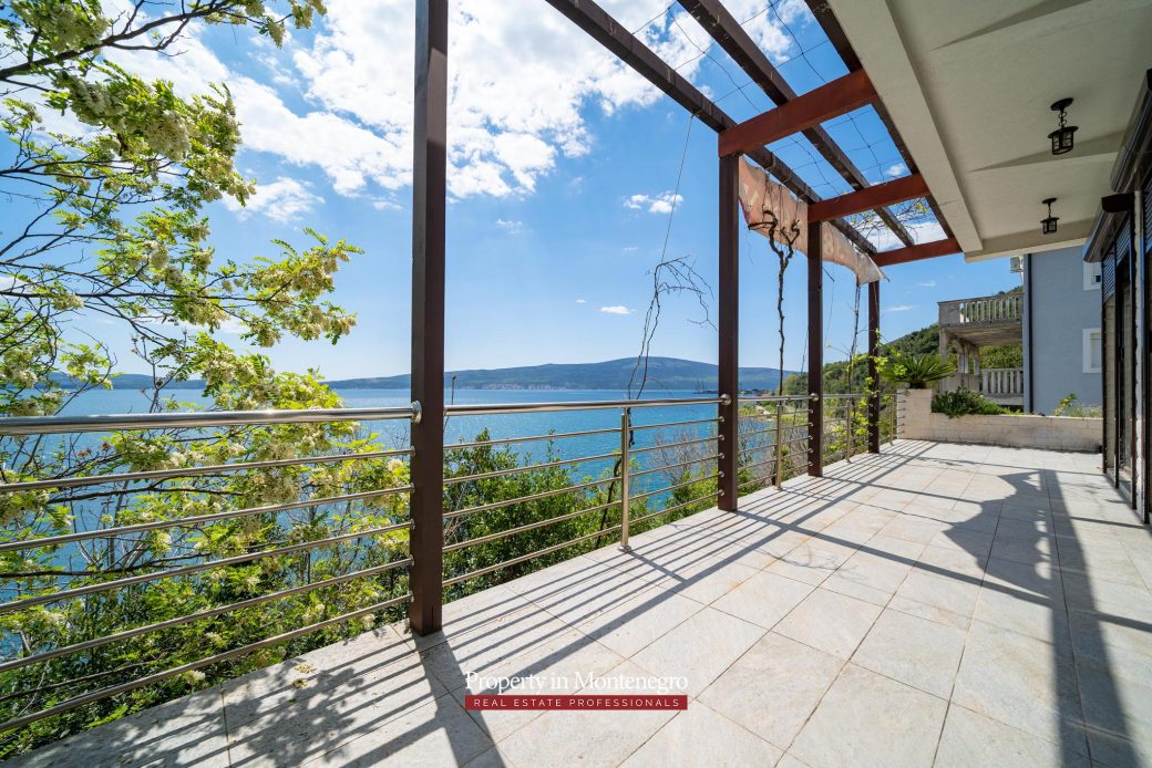 House for sale in Herceg Novi