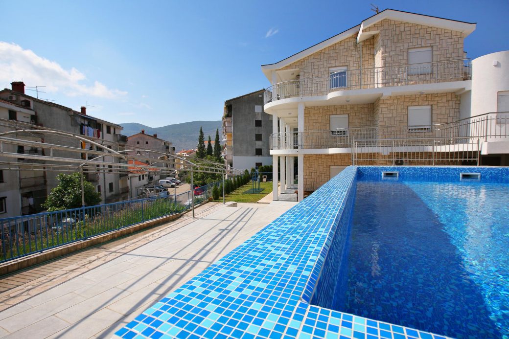 House for sale in Herceg Novi