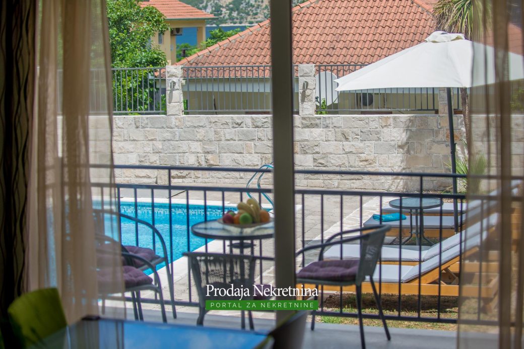 Luxury house for sale in Kotor