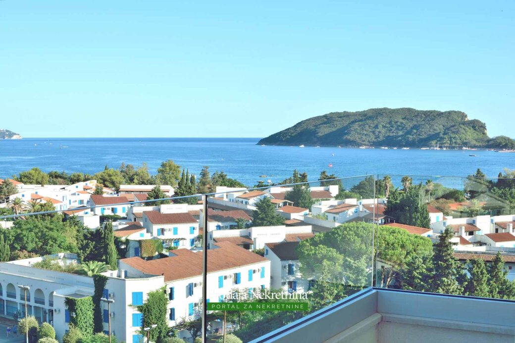 Luxury-penthouse-for-sale-in-Budva (16)