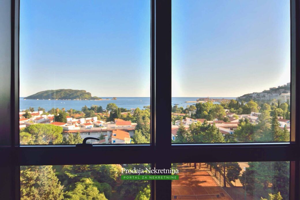 Luxury-penthouse-for-sale-in-Budva (29)