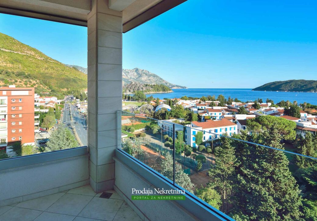 Luxury-penthouse-for-sale-in-Budva (30)