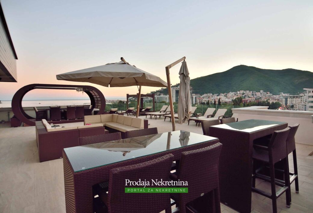 Luxury-penthouse-for-sale-in-Budva (50)