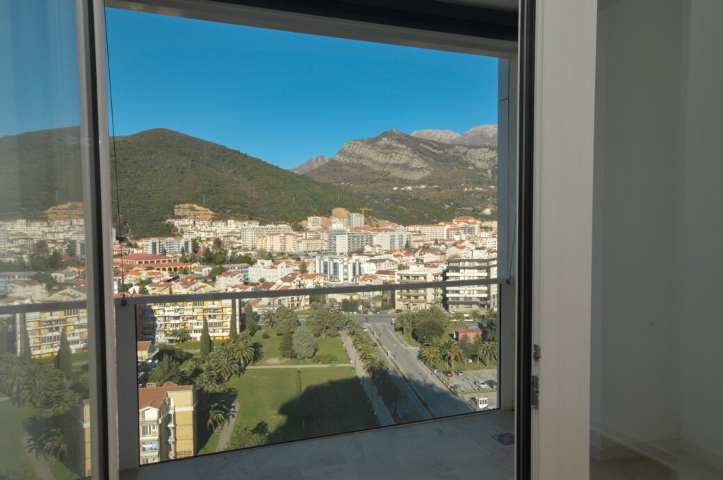 Two bedroom apartment in Budva