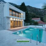 Villa for sale in Kotor Bay