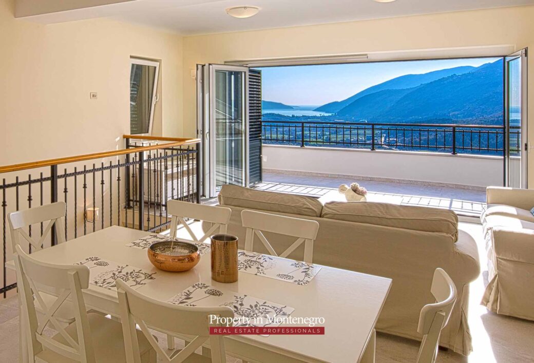 Stone-house-with-sea-view-for-sale-in-Herceg-Novi (3)