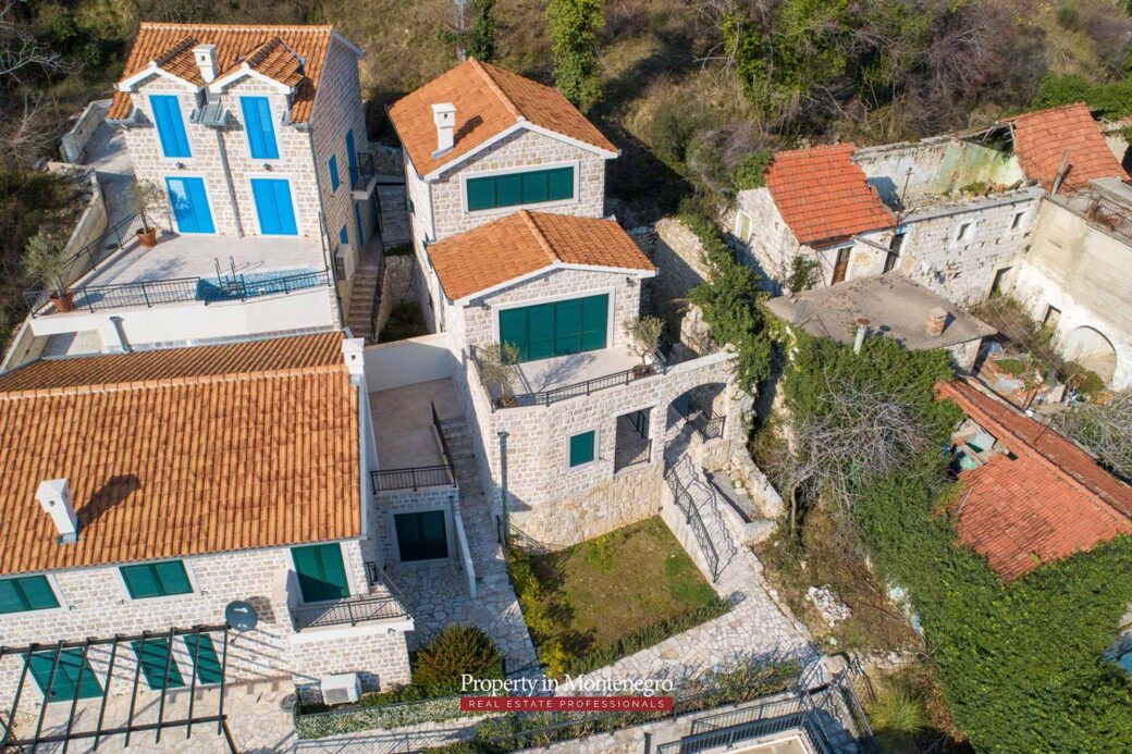 Stone-house-with-sea-view-for-sale-in-Herceg-Novi (5)