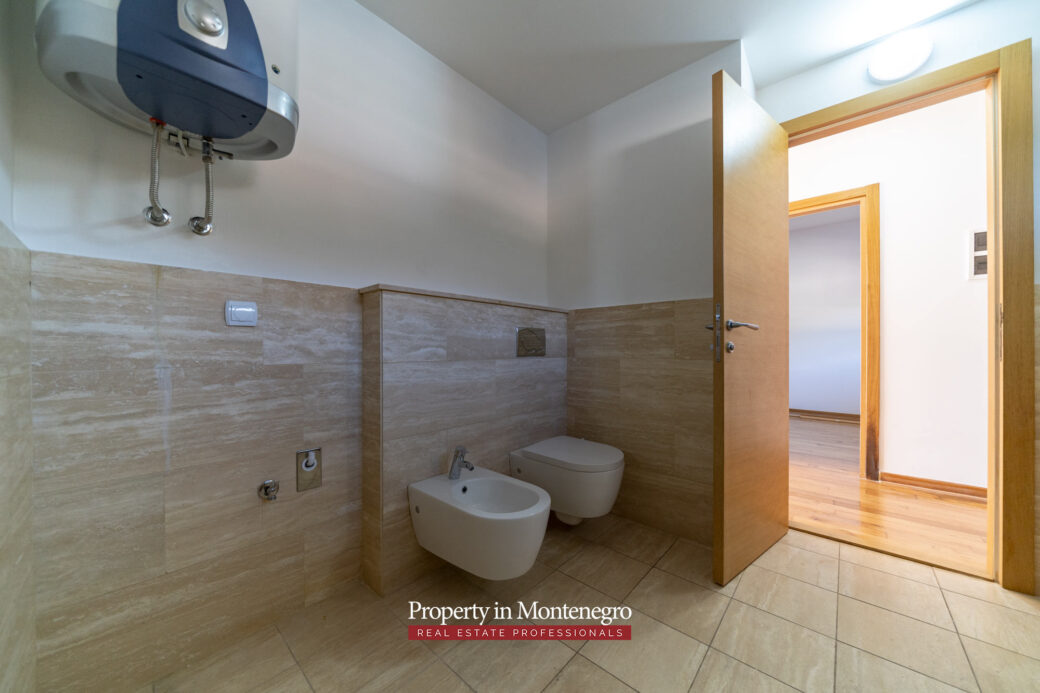 Two bedroom apartment in Budva