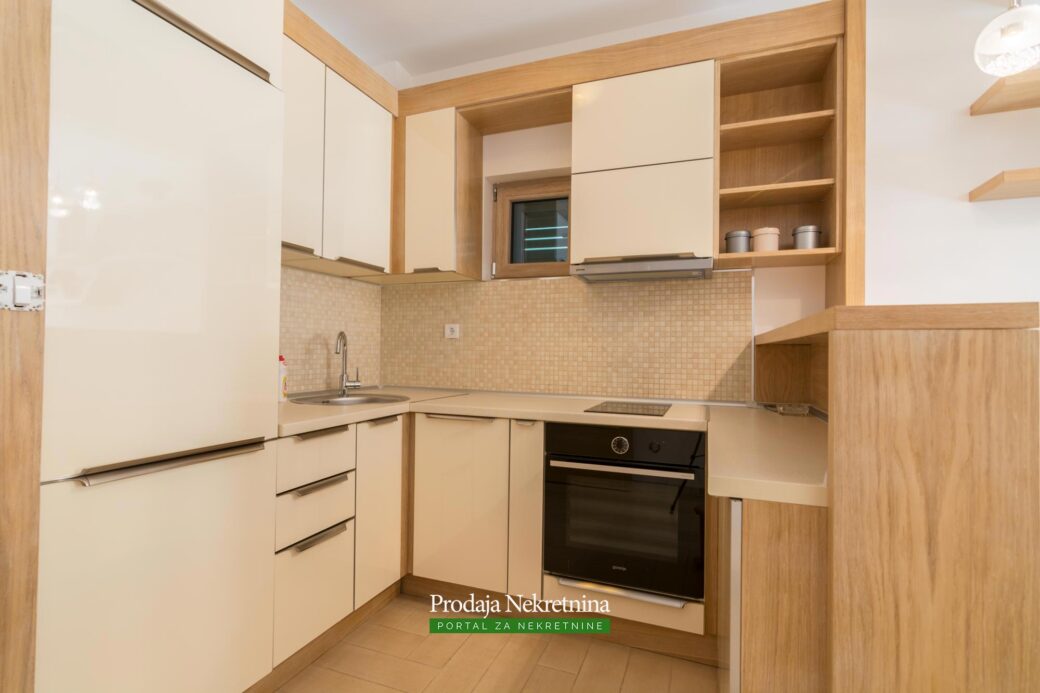 Two bedroom apartment in Budva