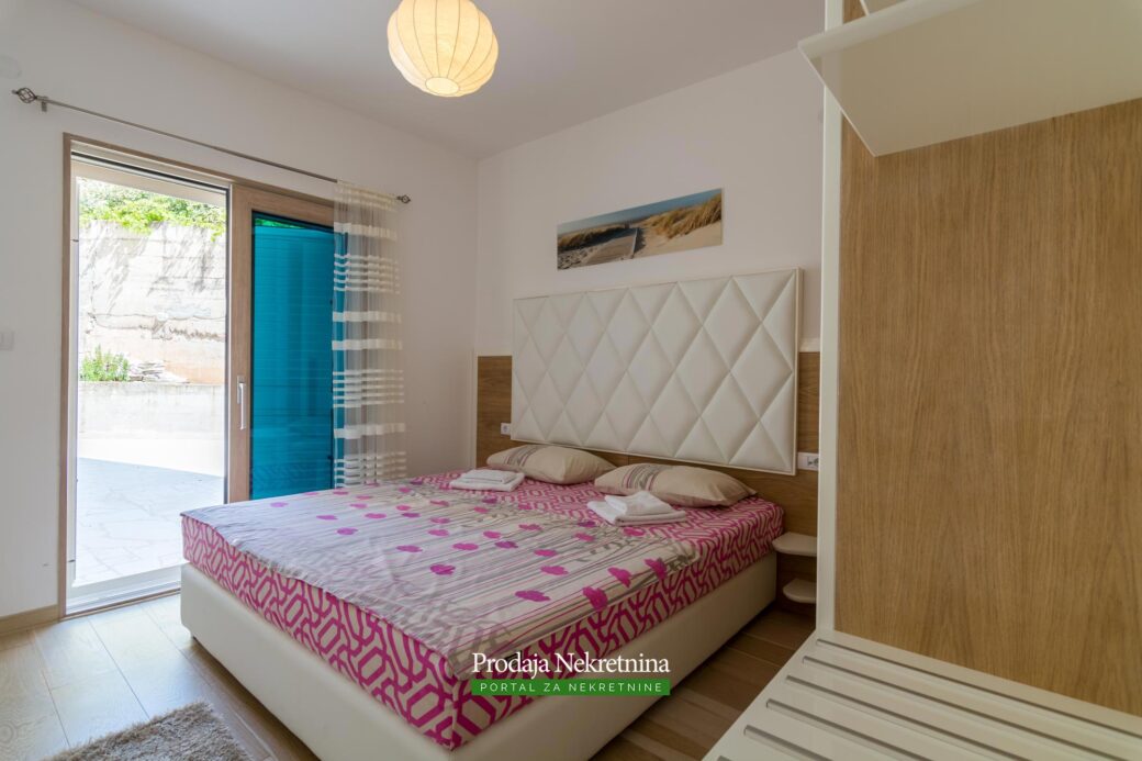 Two bedroom apartment in Budva