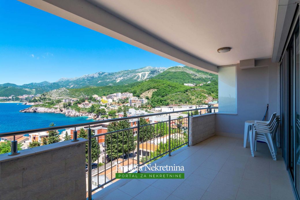 Apartment for sale in Budva Riviera