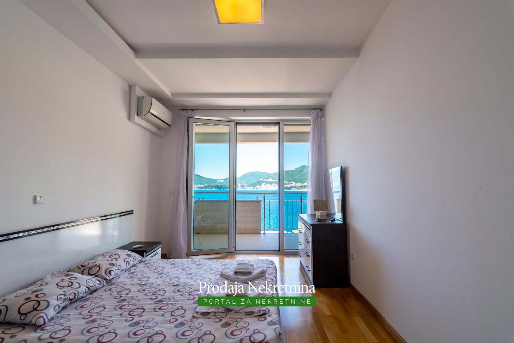 Apartment for sale in Budva Riviera