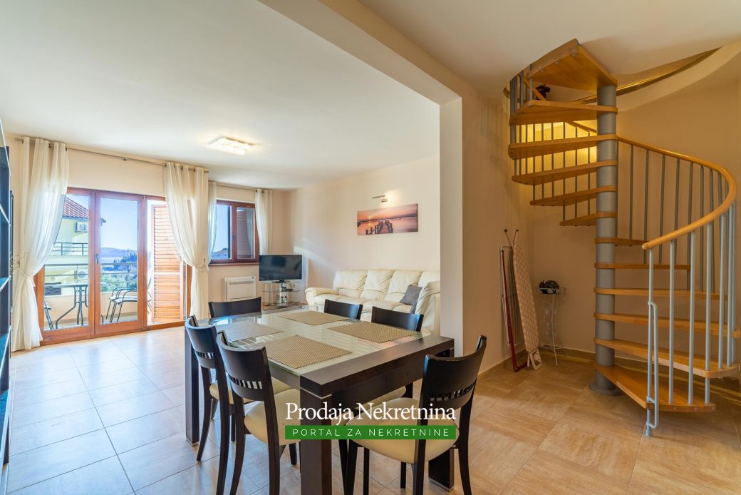 Duplex for sale in Kamenari