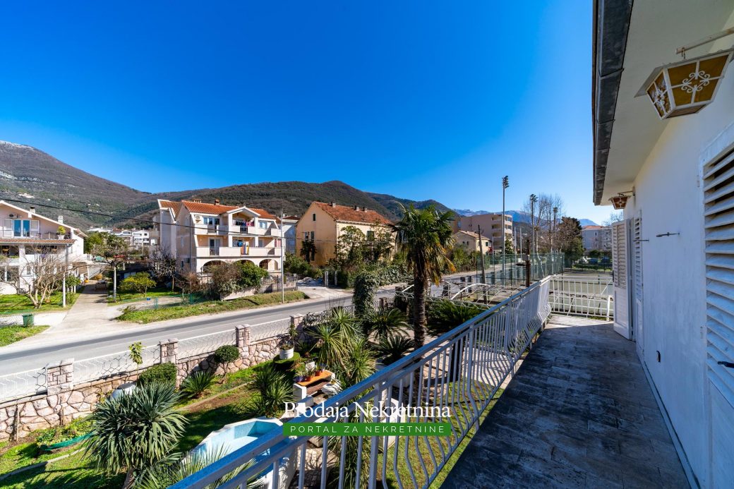 House for sale in Tivat