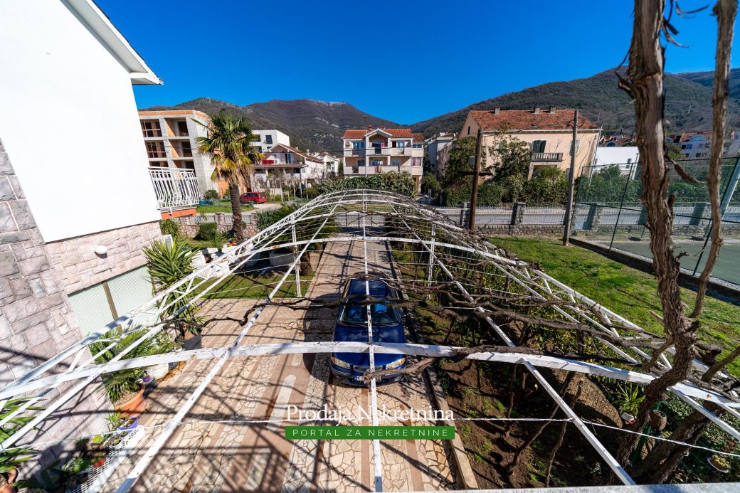 House for sale in Tivat