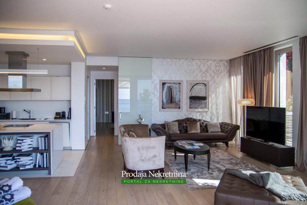 Luxury penthouse for sale in Budva