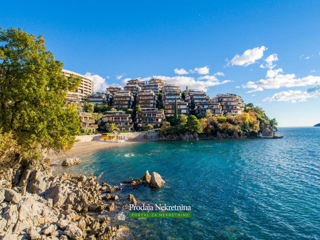 Luxury apartment for sale in Budva