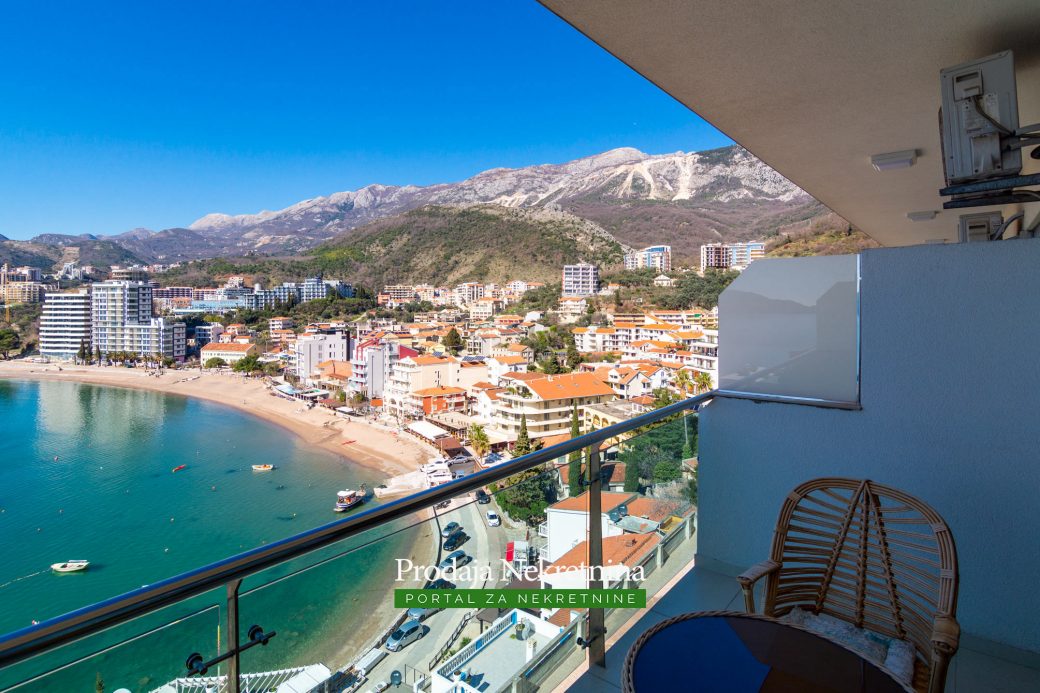 Apartment for sale in Budva