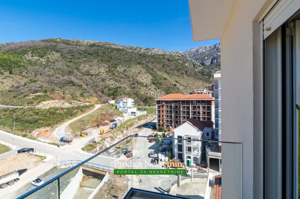 Apartment for sale in Budva