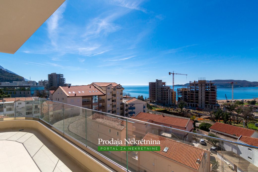 Apartment for sale in Budva