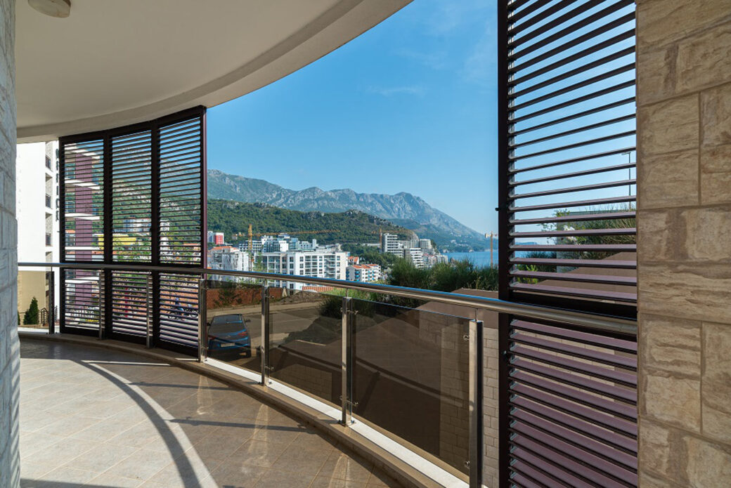 Apartment for sale in Budva