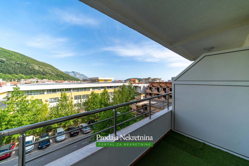 Apartment for sale in Budva