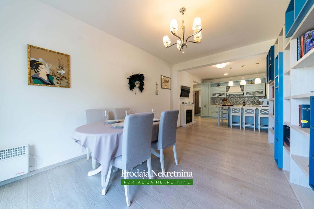 Apartment for sale in Budva