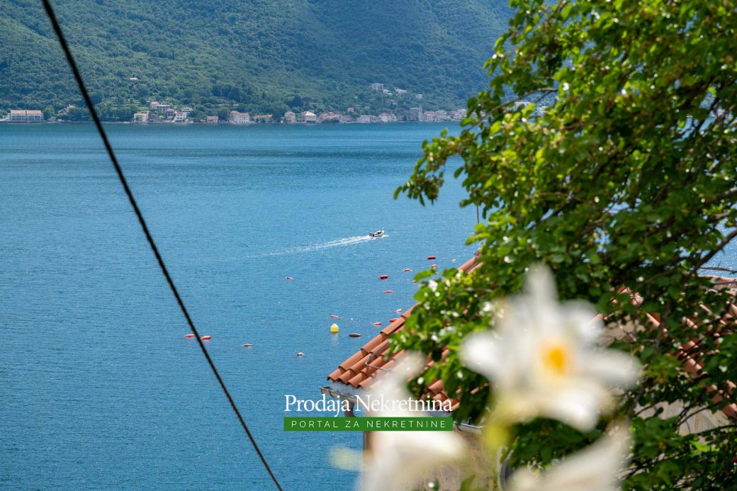 Land for sale in Bay of Kotor