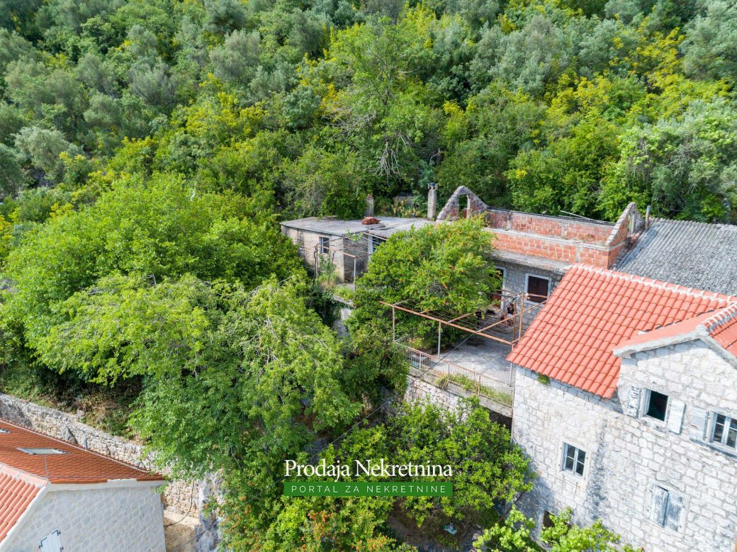 Land for sale in Bay of Kotor