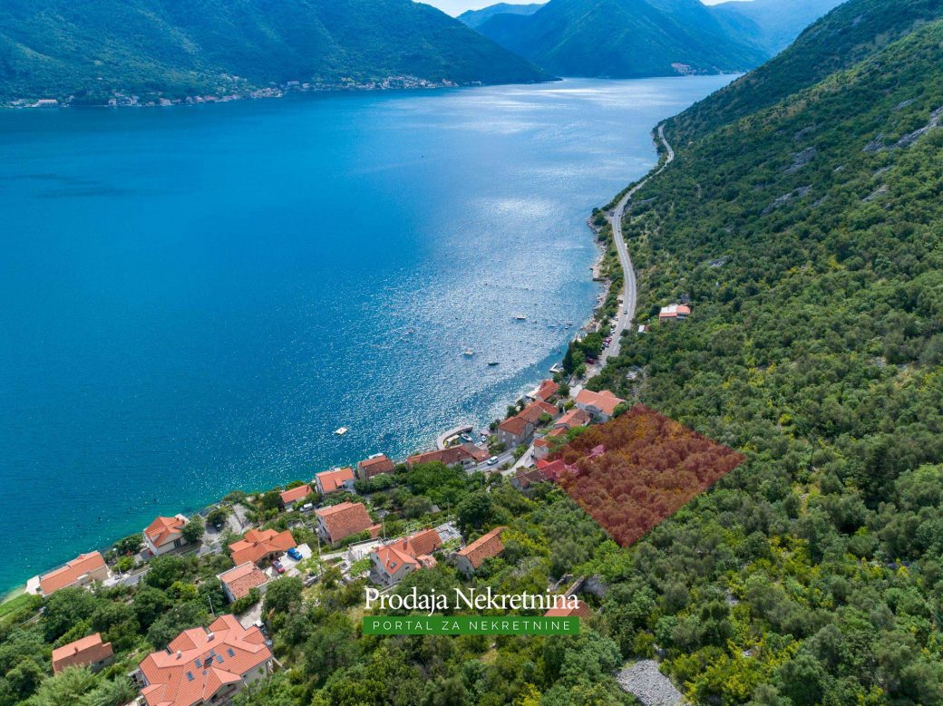 Land for sale in Bay of Kotor