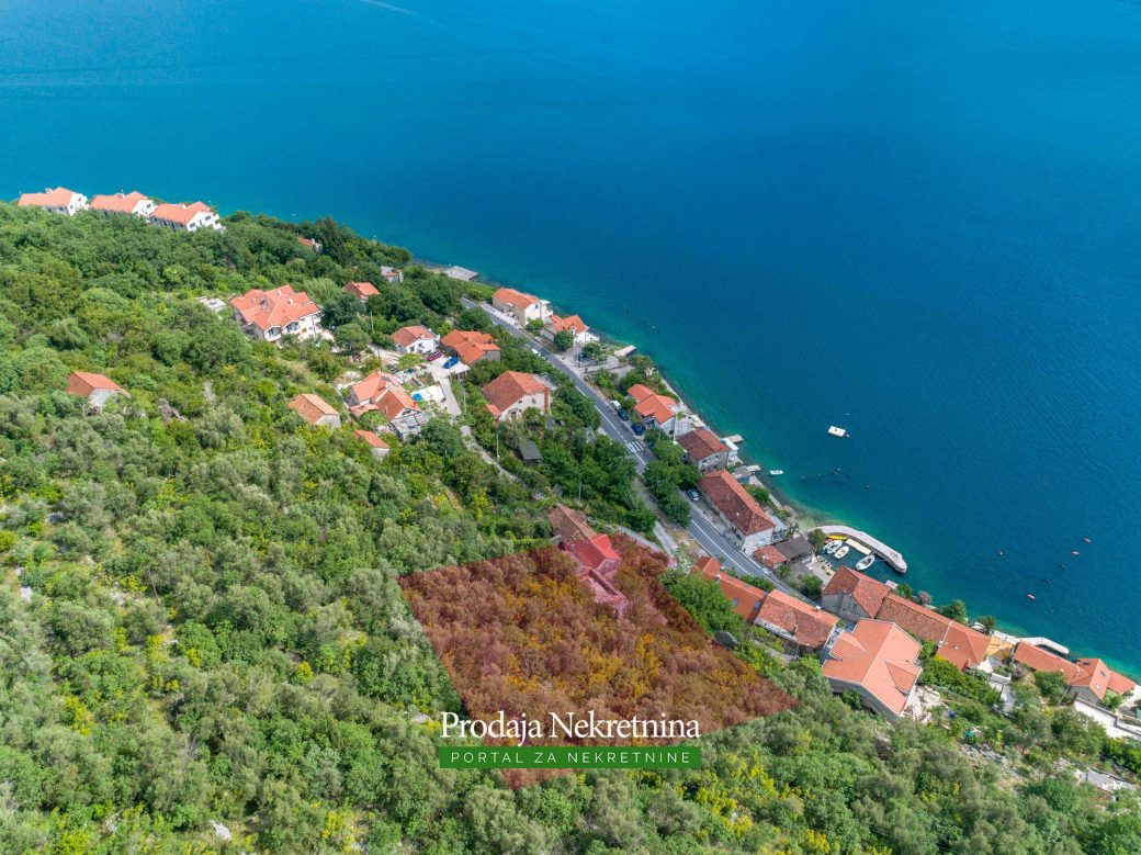 Land for sale in Bay of Kotor