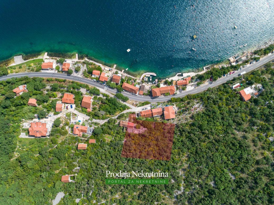 Land for sale in Bay of Kotor