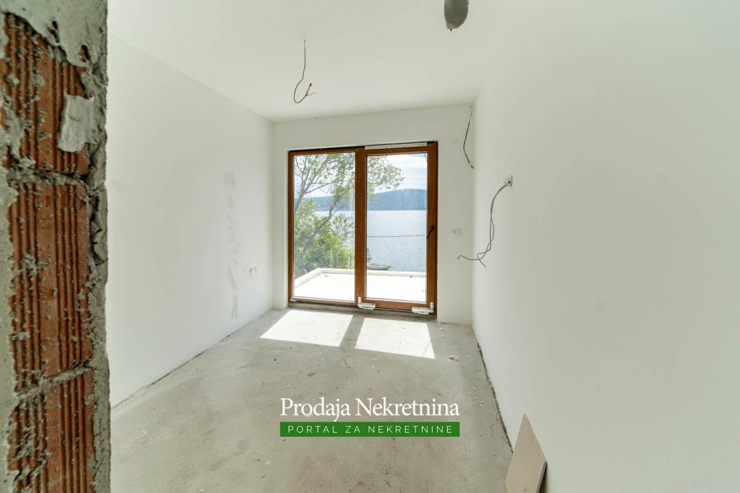 Prodaja apartmana Tivat