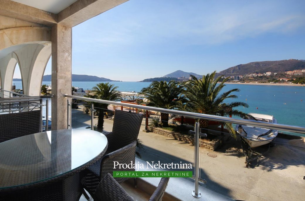 First line apartment for sale in Budva