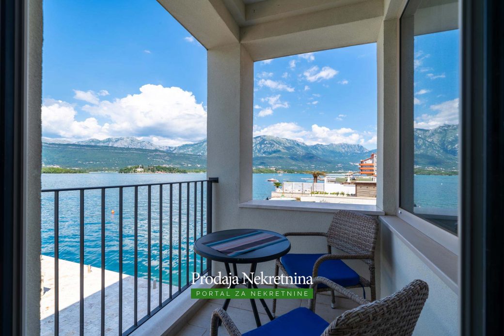 Apartment for sale in Tivat Bay