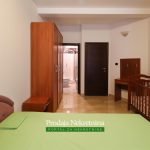 Prodaje se apartman u Rafailovicima