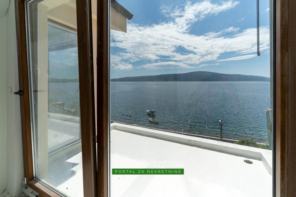 Seafront apartments for sale in Tivat Bay