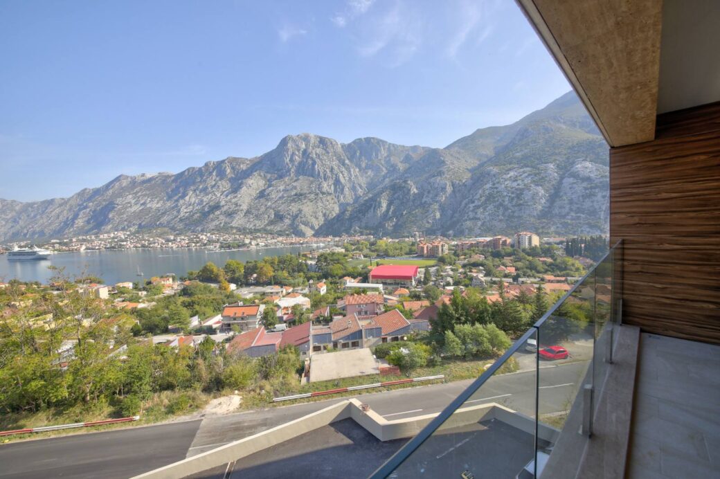 Three bedroom apartment for sale in Kotor