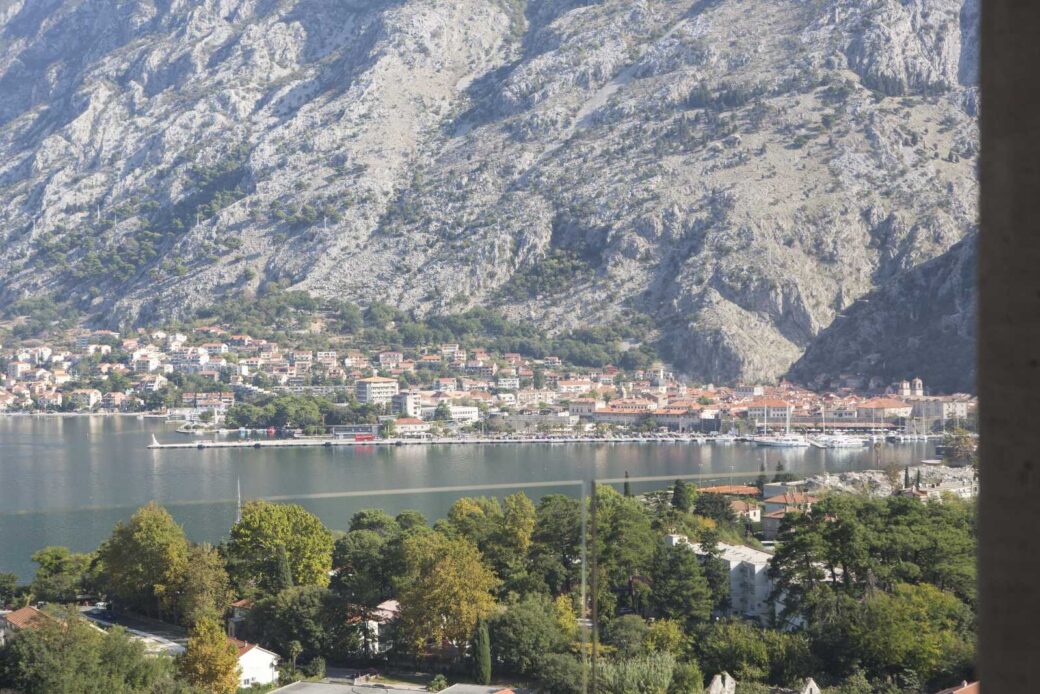 Three bedroom apartment for sale in Kotor