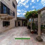 Stone house for sale in Perast