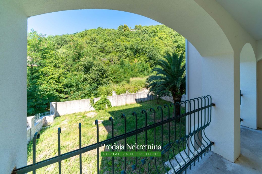 House for sale in Budva Riviera