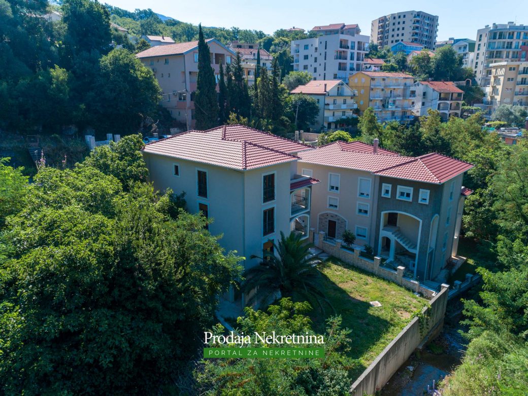 House for sale in Budva Riviera