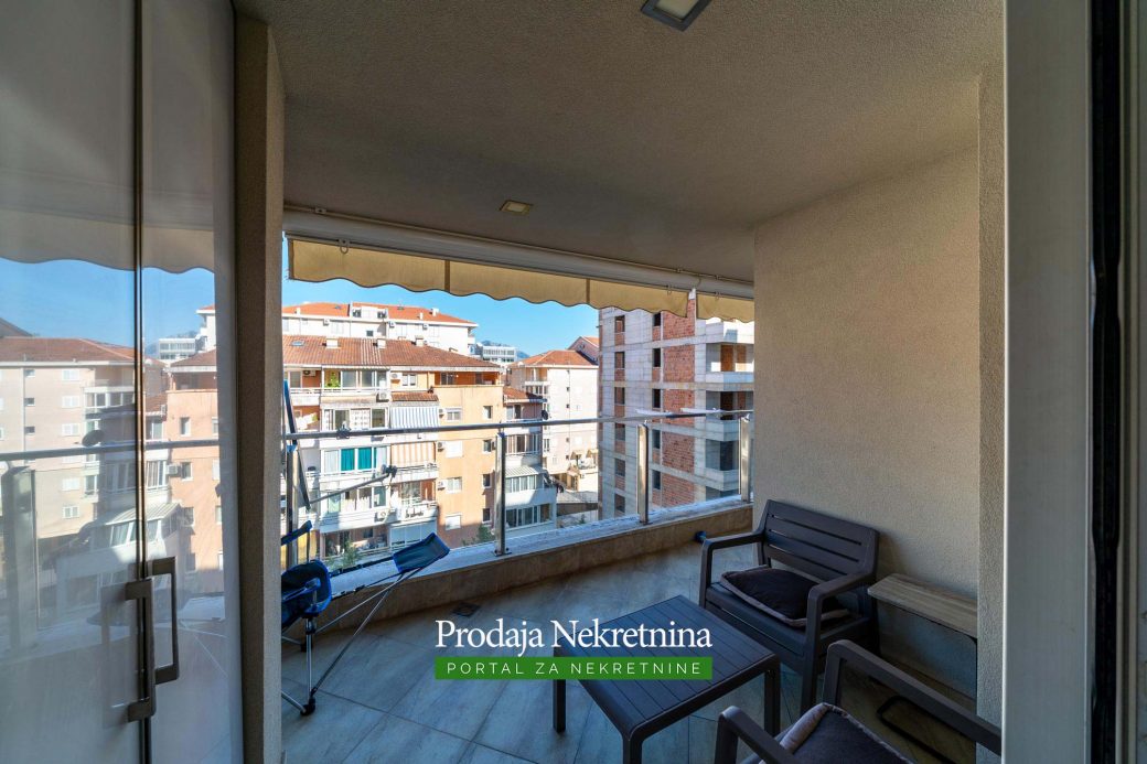 Two bedroom apartment in Budva